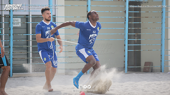 Tekad Victor Bungkam Persija Dihadapan Jakmania