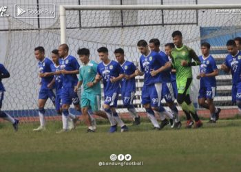 FOTO : Beberapa Wajah Baru & Lama Hiasi Latihan Perdana Persib