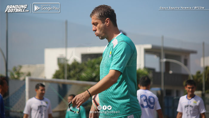 Radovic Berharap Laga Melawan Persiwa Tidak Ditunda Lagi