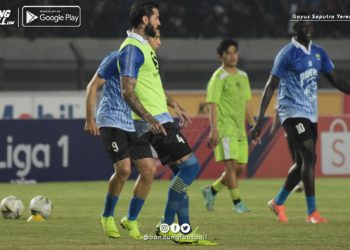 Kehilangan Dua Pemain Asingnya, Persib Percaya Diri Atasi Arema FC 
