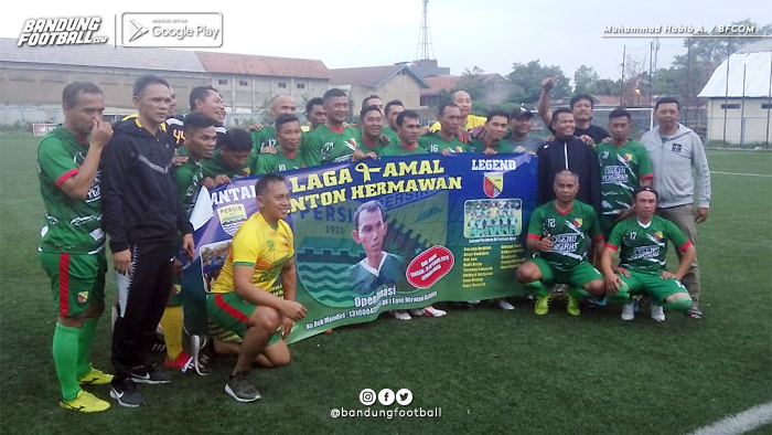 Tim Persikab Legends