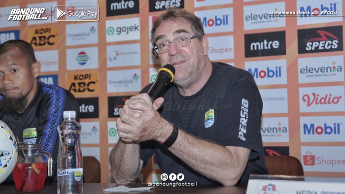 Robert Sebut Arema Memiliki Keuntungan Jelang Hadapi Persib, Ini Alasannya