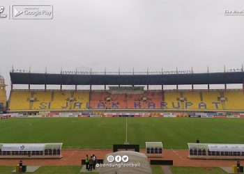 Mendung dan Sepi, Suasana Stadion SJH Jelang Kick Off Persib Vs Persela