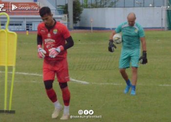 Girang Dilatih Passos, Dhika Intip Kans Tampil di Liga 1 2020