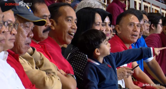 Photo: Tangakapan Layar Youtube Sesneg