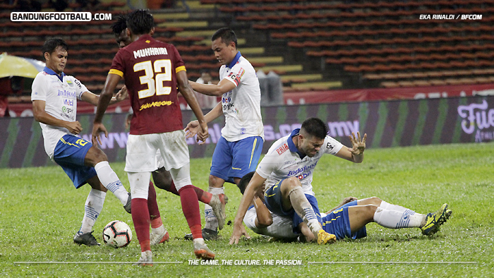 Jadi Gelandang atau Bek Tengah, Alberts Bicara Kans Fabiano Tampil di Laga Perdana Liga 1 2020