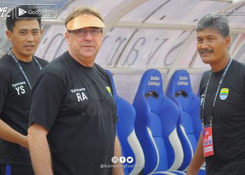 Latihan Persib Hari Ini Kedatangan Wajah Lama