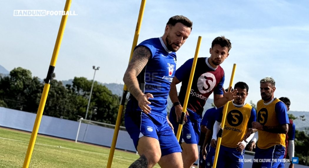 Selain Bangun Sekolah-Panti Asuhan, Marc Klok Bakal Tambah Lapangan Bola di Bandung