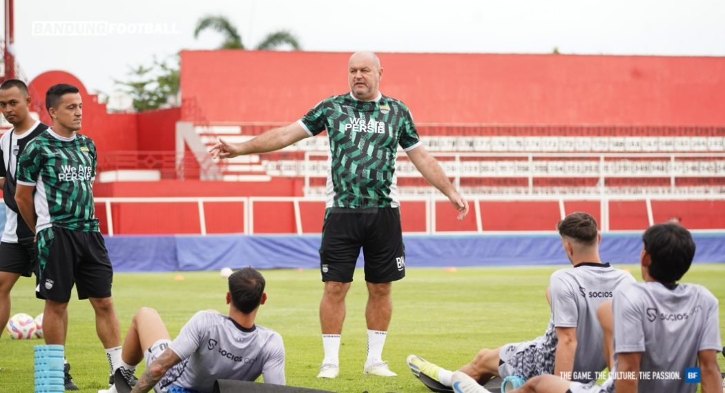 Bojan Hodak Ungkap Kendala Jelang Persib Hadapi Arema