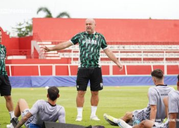 Bojan Hodak Ungkap Kendala Jelang Persib Hadapi Arema