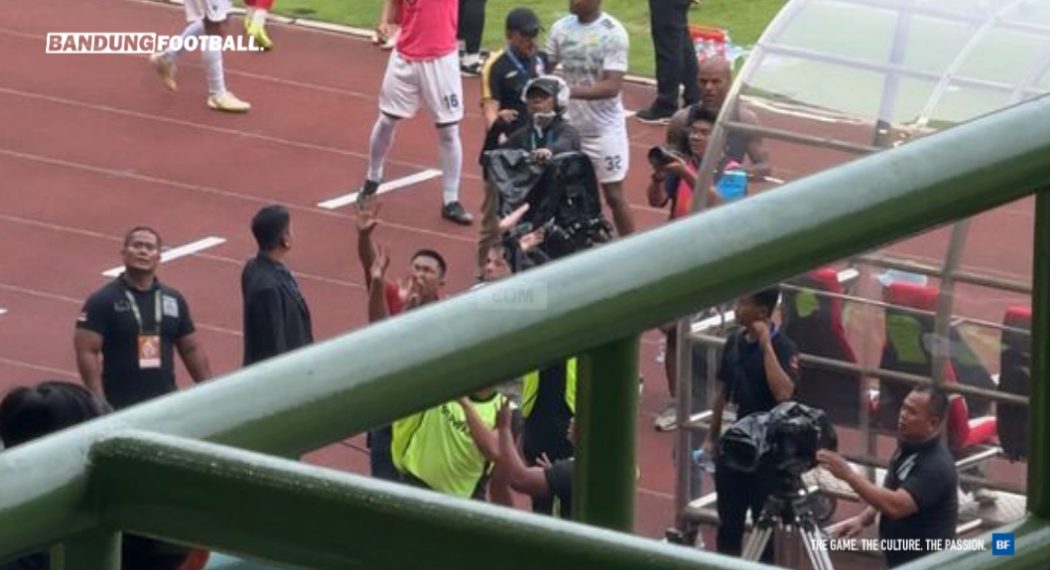 Pemainnya Jadi Korban, Persib Investigasi Insiden Pelemparan Usai Lawan Persija
