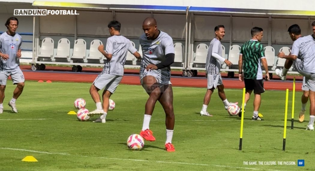 Hodak Pastikan Tiga Pemain Sudah Latihan, Kastaneer Fokus Pulihkan Kebugaran