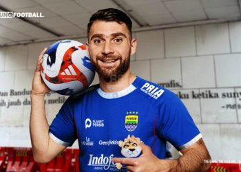 Wilujeng Sumping, Frans Putros! Persib Resmi Perkenalkan Rekrutan Anyar di Jalan Asia Afrika
