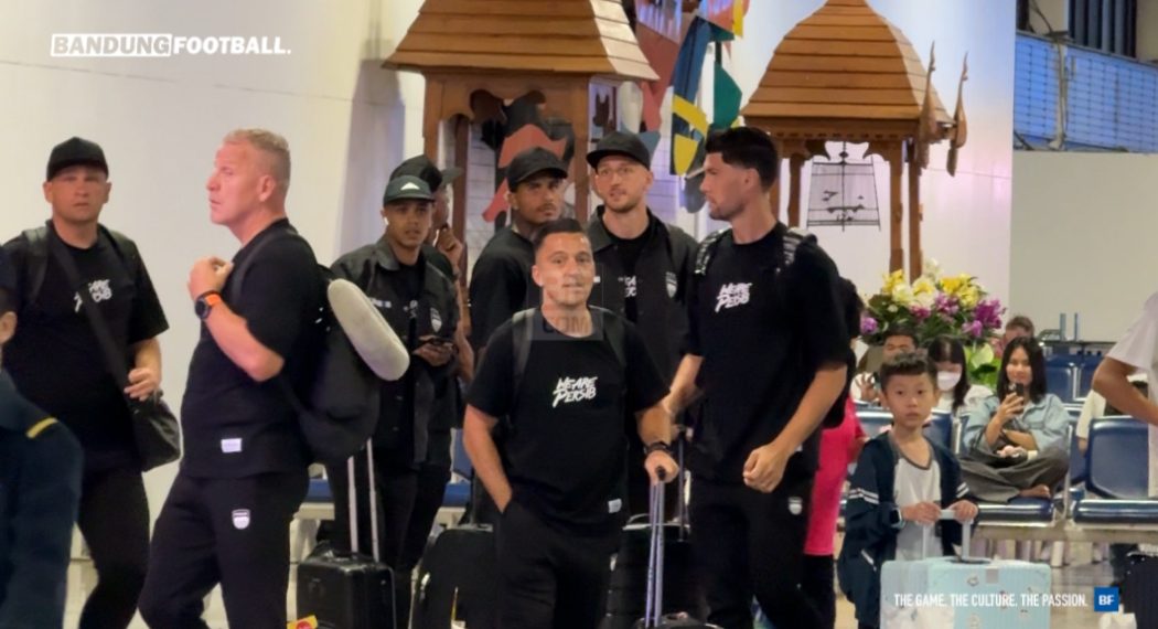 Bojan Hodak Beberkan Rencana Persib saat TC di Thailand