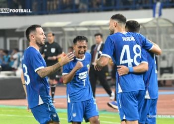 Bojan Hodak Beberkan Masalah saat Persib Kalahkan Manilla Digger FC