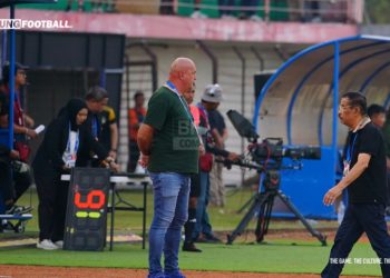 Bojan Hodak Tanggapi Rumor Thom Haye ke Persib