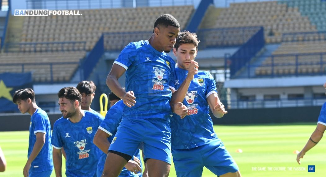 Bojan Hodak Beberkan Kondisi Skuad Persib di Tengah Jeda FIFA