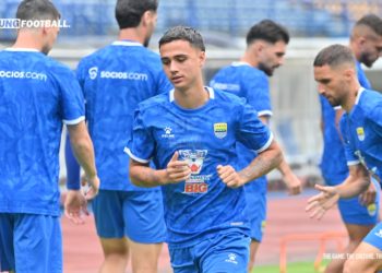 Jelang Lawan Persebaya, Bojan Hodak Ungkap Kondisi Andrew Jung dan Barba