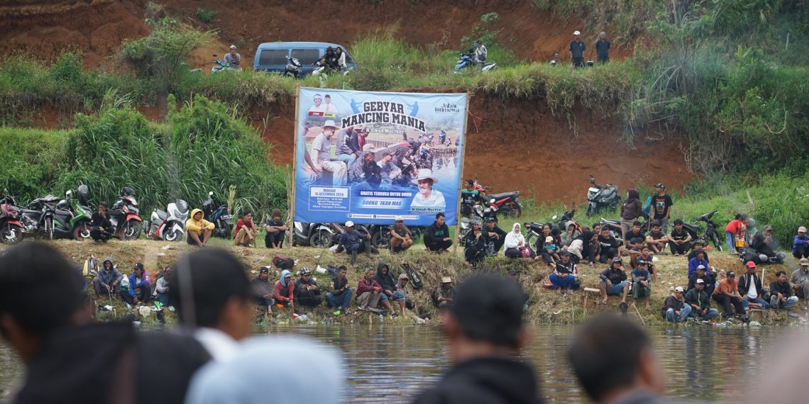 Momen Nostalgia Umuh Muchtar Bersama Legenda Persib