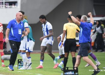 Bojan Hodak Buka Suara Usai Persib Kembali ke Puncak: Laga Ini Tidak Mudah