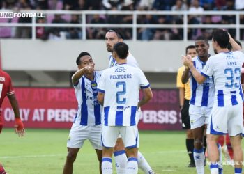 Bojan Hodak Buka Suara Usai Persib Kembali ke Puncak: Laga Ini Tidak Mudah