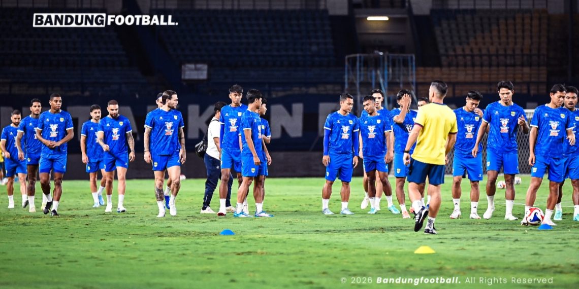 Jelang Duel Malam Ini, Igor Tolic Bicara Tegas soal Target Persib dan Kontribusi Barros