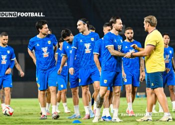 Bojan Hodak Bingung Pilih Dua Pemain Asing untuk Dicoret Lawan Persik