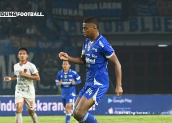Ramai Dikritik, Bojan Ungkap Peran ‘Tak Terlihat’ Barros di Balik Kemenangan Persib