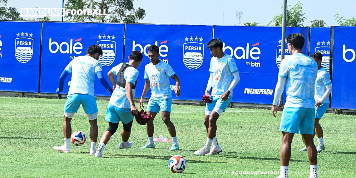 Bojan Beberkan Kondisi Tim, Bicara Rekor: Tinggal Selangkah Samai Legenda Pelatih Persib