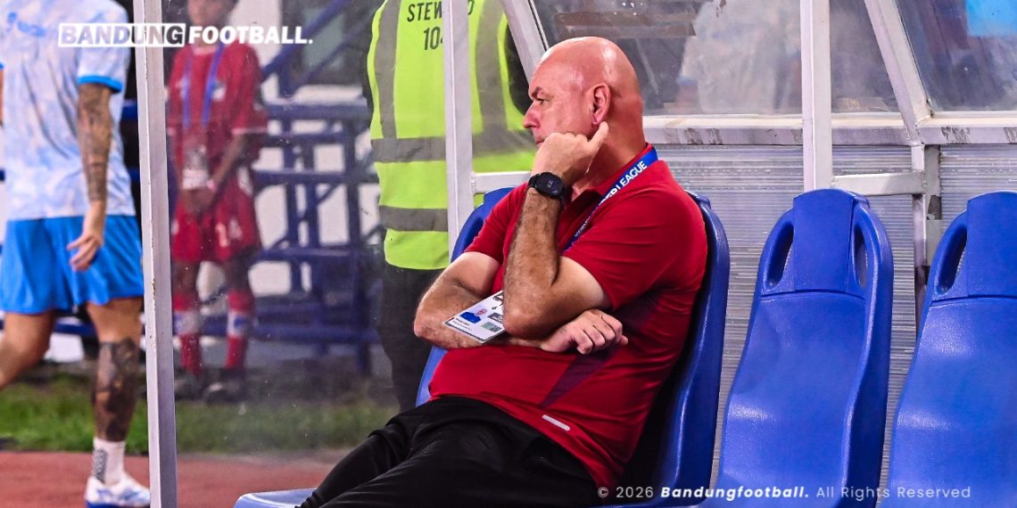 Kurzawa Absen dan Klok Kena Sanksi, Pelatih Ungkap Kondisi Skuad Persib Jelang Laga Penentu