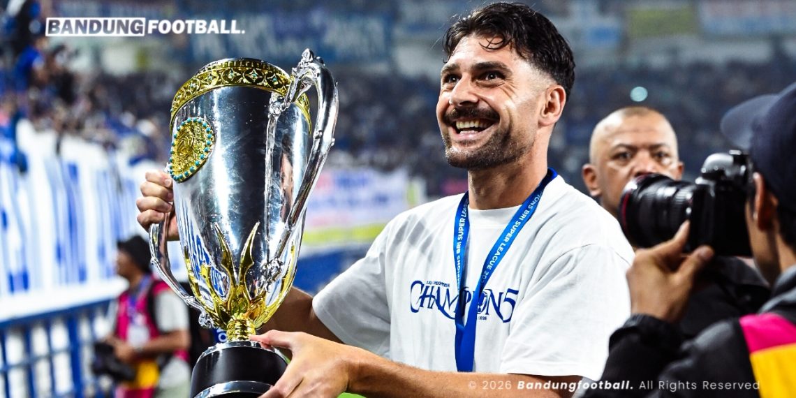 Frans Putros Resmi Pamit dari Persib, Tinggalkan Pesan Menyentuh untuk Bobotoh