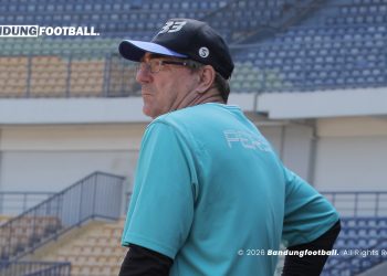 Abah Obet Klarifikasi Soal Sanksi FIFA Persib